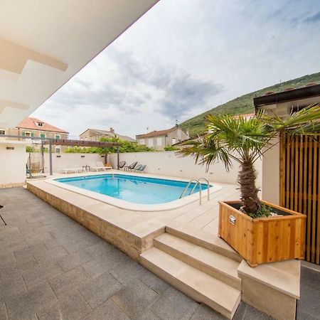 Bella Vista Suites Bagian luar foto
