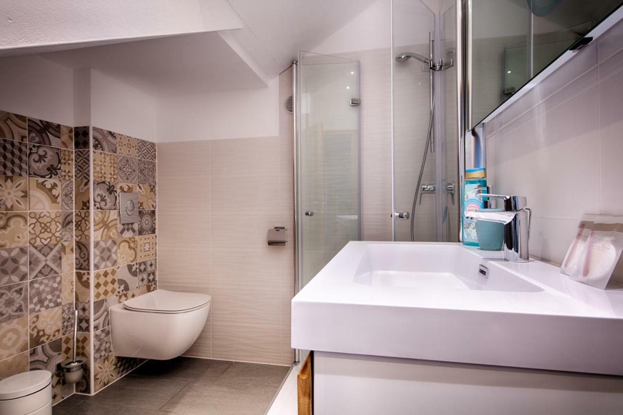 Bella Vista Suites Bagian luar foto