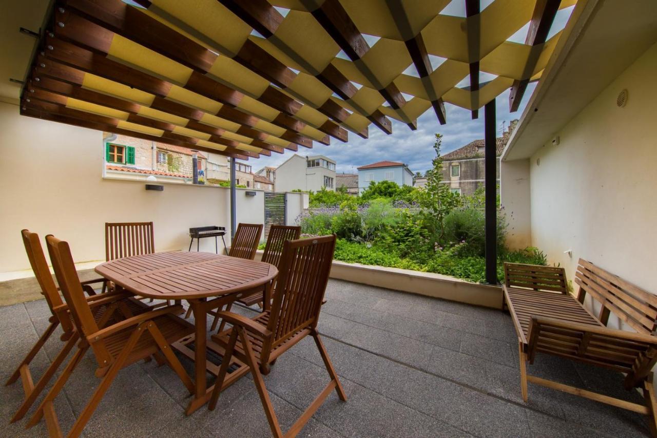 Bella Vista Suites Bagian luar foto